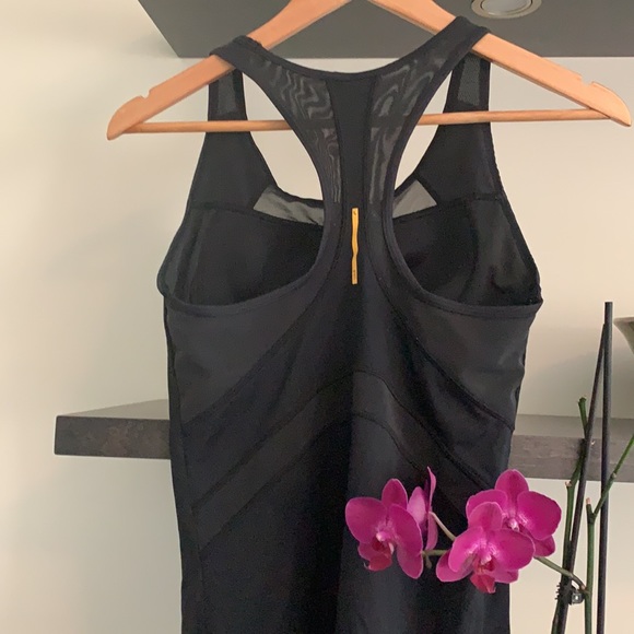 Lole tank - Picture 5 of 7